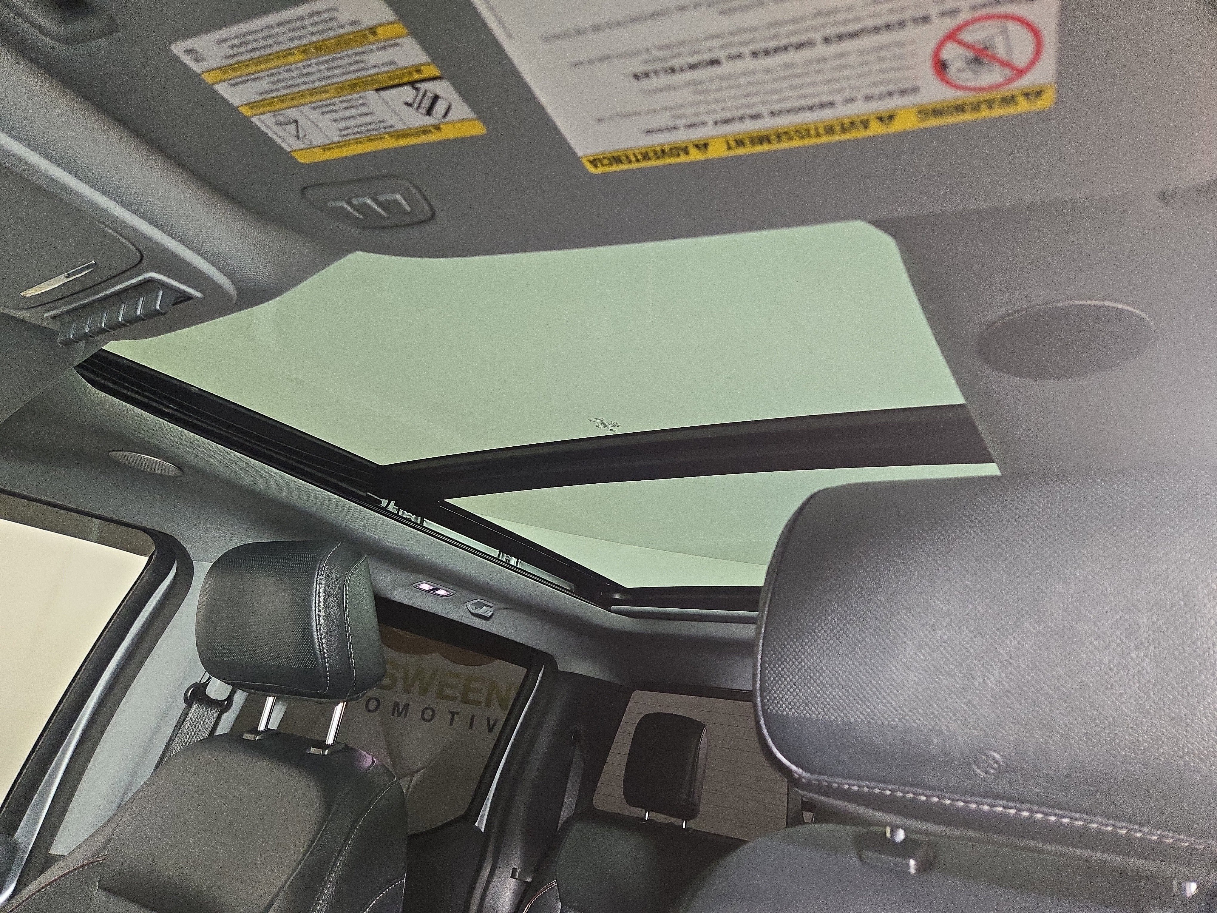 Used 2023 Ford F250 Lariat w/ Lariat Ultimate Package image 23