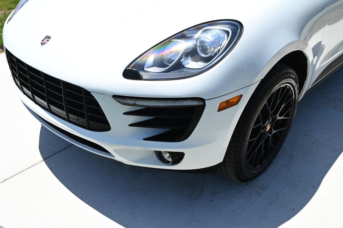 Used 2018 Porsche Macan S image 10