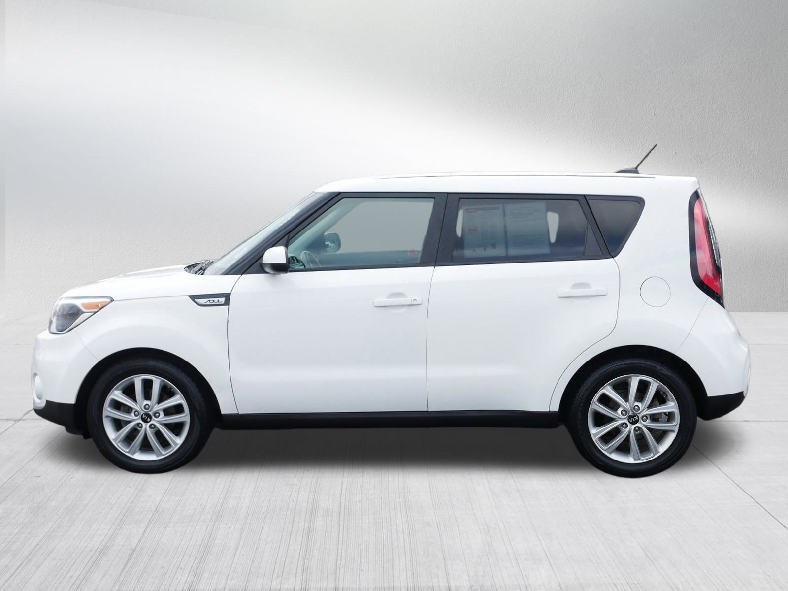 Used 2018 Kia Soul + video 2