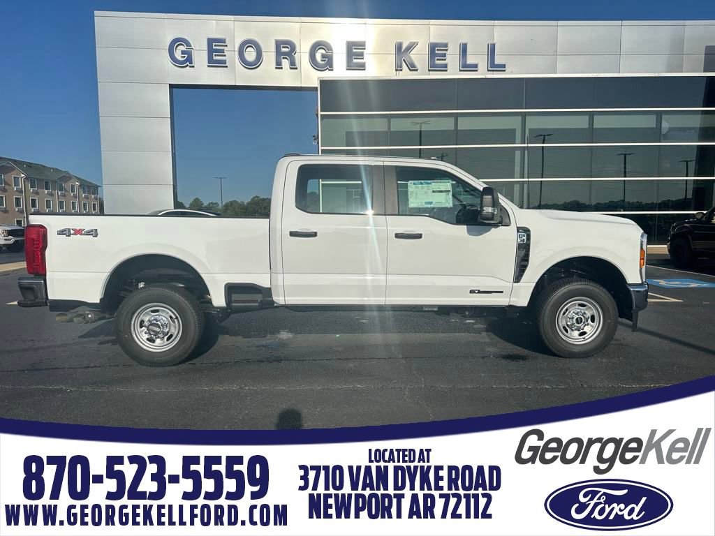 New 2025 Ford F350 XL w/ XL Chrome Package