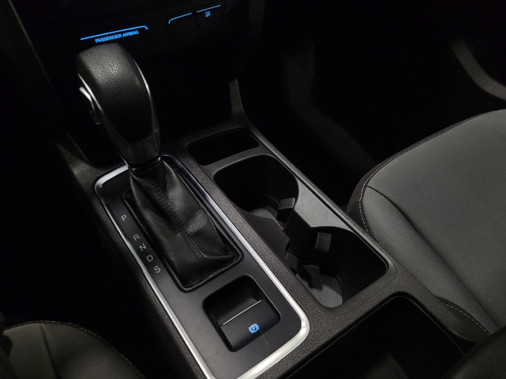 Used 2019 Ford Escape S image 26