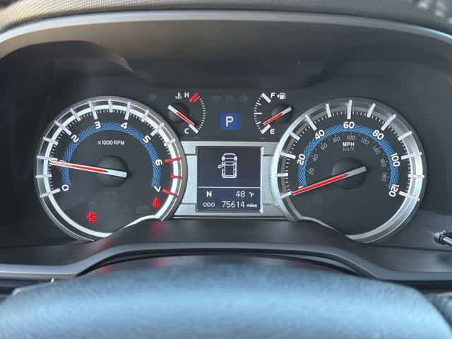 Used 2019 Toyota 4Runner SR5 Premium RWD image 27