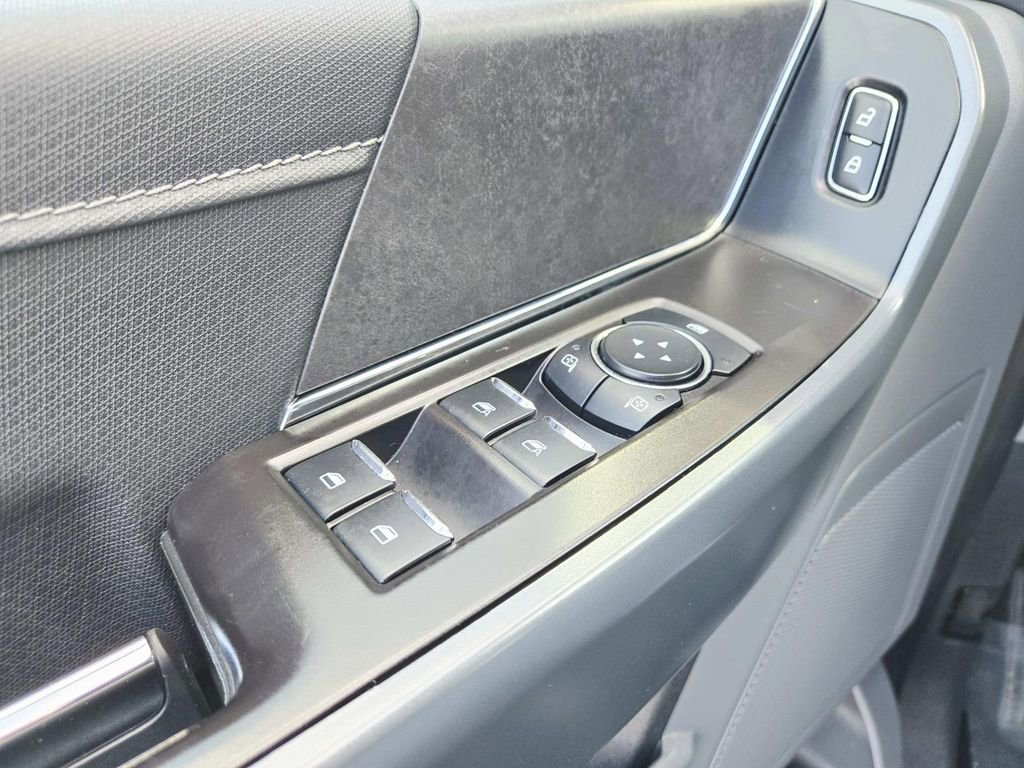 Used 2024 Ford F150 XLT w/ Mobile Office Package image 39