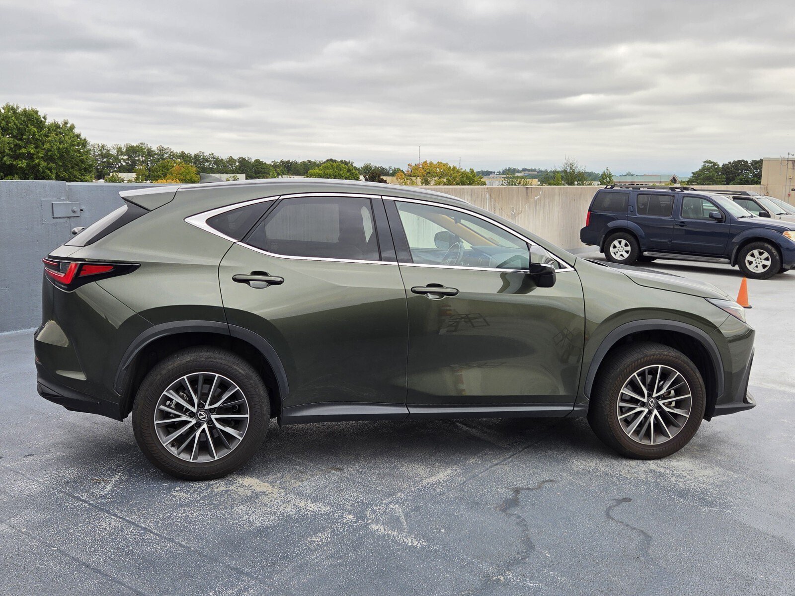 Used 2024 Lexus NX 350 AWD image 6