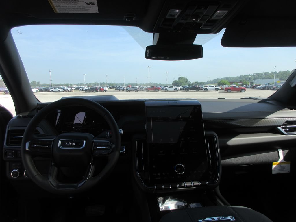 New 2026 GMC Yukon XL AT4 AWD/4WD image 16