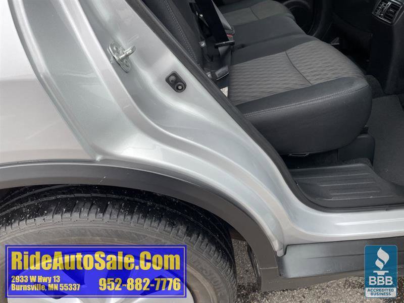 Used 2018 Nissan Rogue S image 38