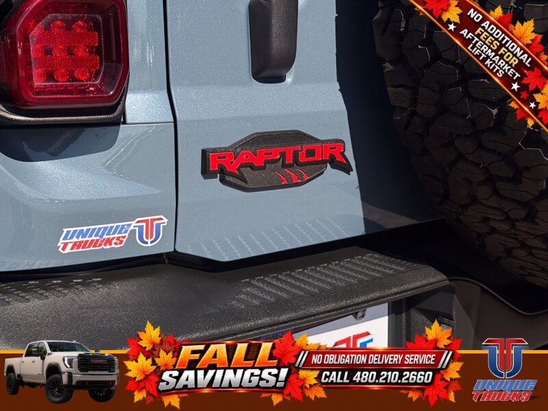 Used 2024 Ford Bronco Raptor w/ Interior Carbon Fiber Pack 6 AWD/4WD image 11