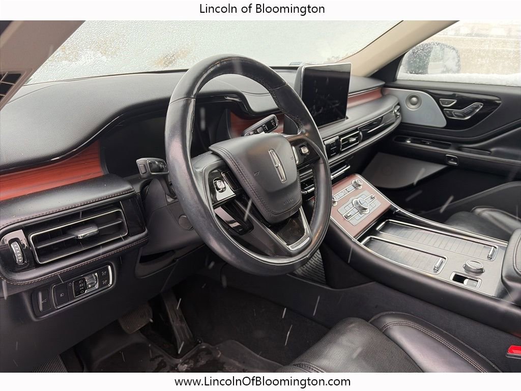Certified 2021 Lincoln Aviator Reserve w/ Equipment Group 208A image 12