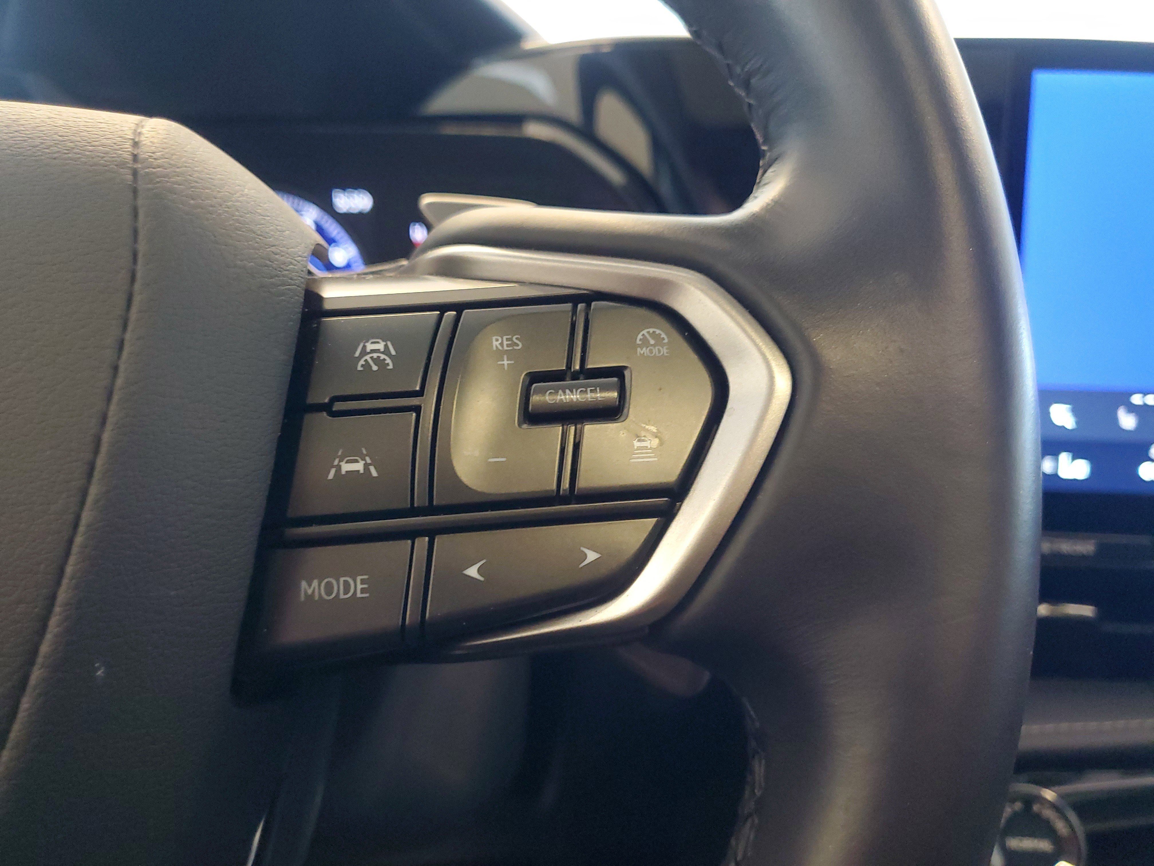 Used 2025 Lexus NX 250 FWD w/ Accessory Package (Z1) image 27