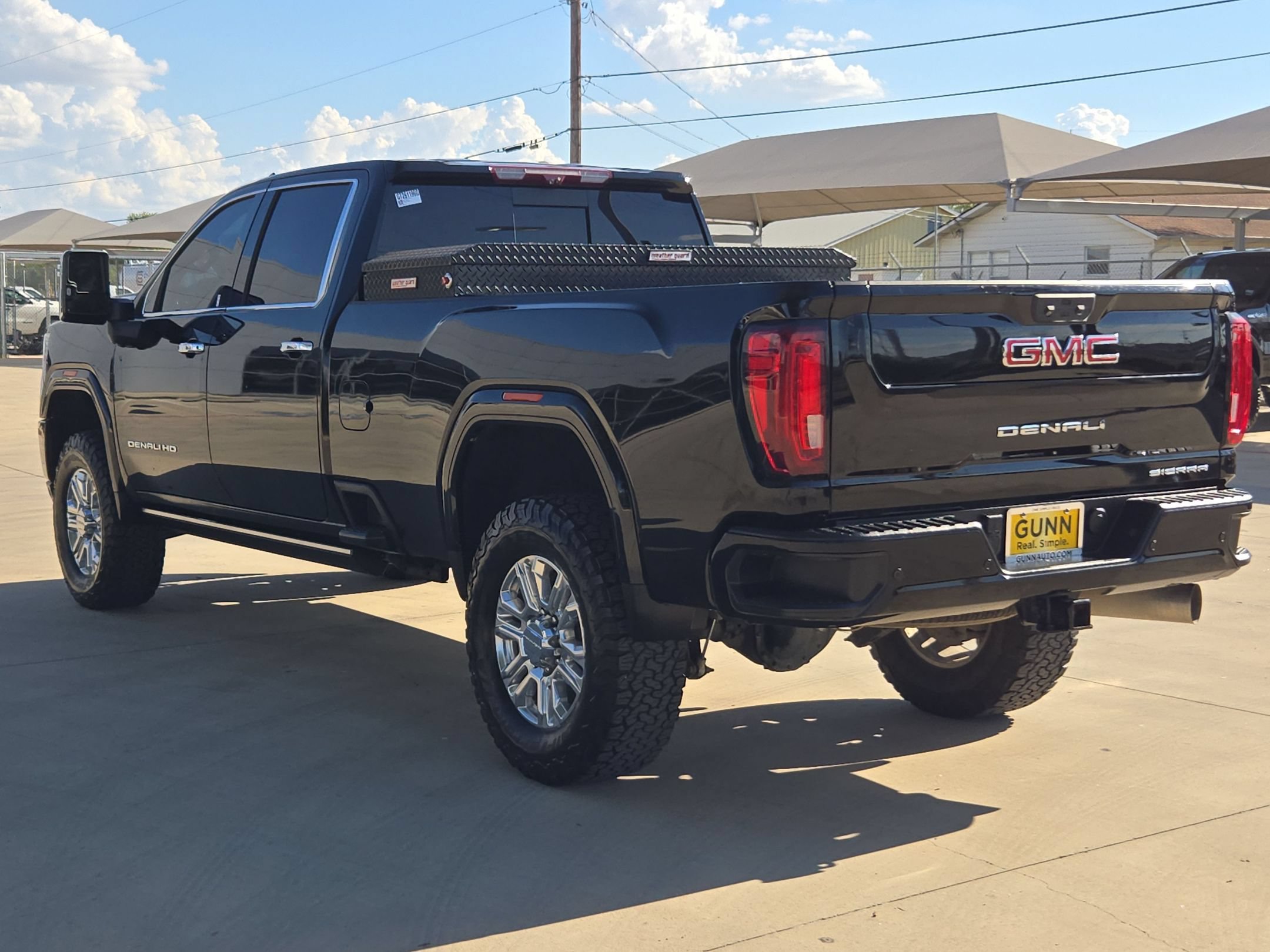 Used 2023 GMC Sierra 3500 Denali w/ Denali Ultimate Package AWD/4WD image 5