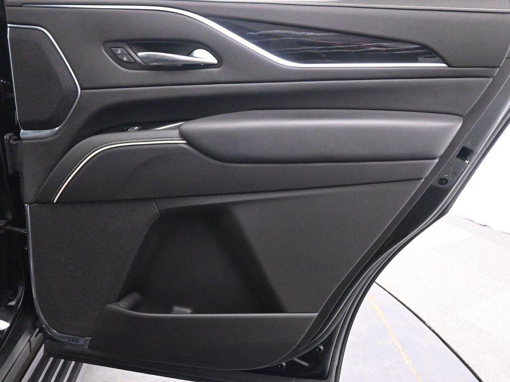 Used 2022 Cadillac Escalade Sport w/ Touring Package image 17