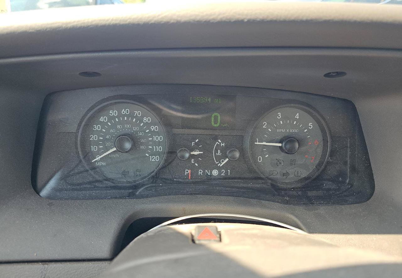 Used 2009 Mercury Grand Marquis LS RWD image 9