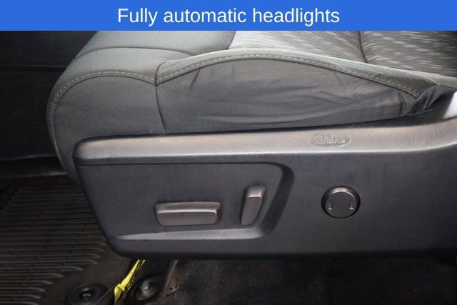 Used 2018 Toyota Tundra SR5 w/ TRD Off Road Package image 12