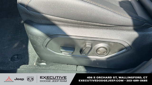 New 2026 Jeep Cherokee Overland AWD/4WD image 11