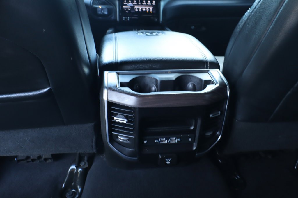 Used 2025 RAM 2500 Laramie AWD/4WD image 40