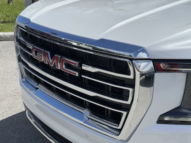 Used 2022 GMC Yukon SLT w/ SLT Premium Package image 6