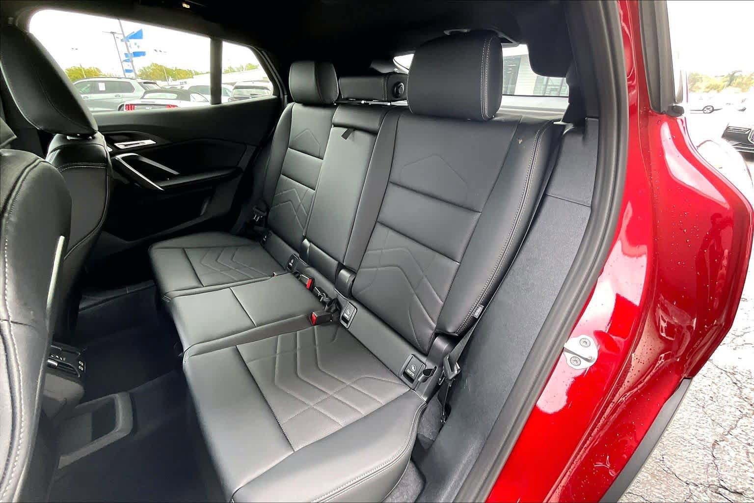Certified 2025 BMW X2 xDrive28i w/ Premium Package image 22