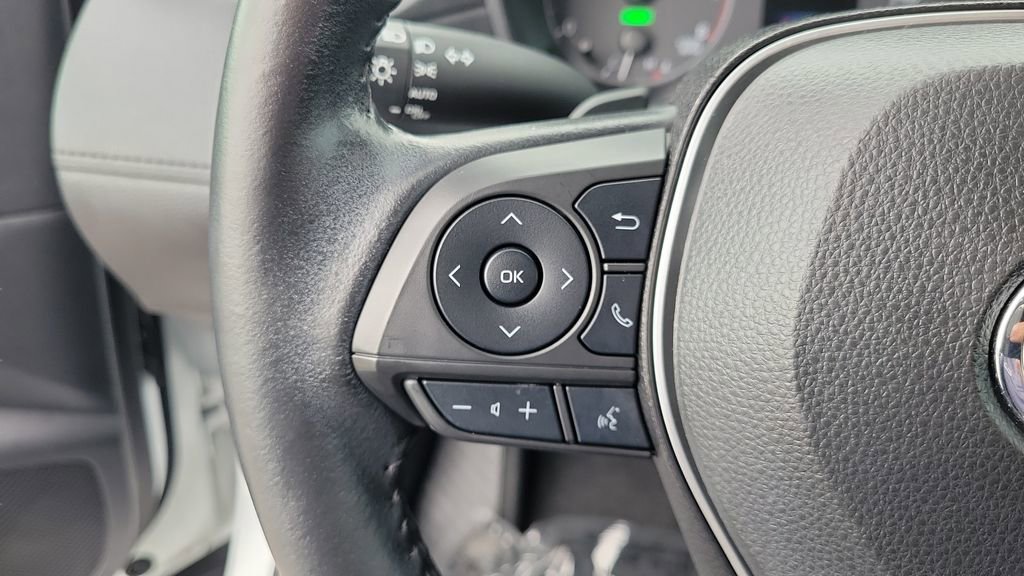 Used 2023 Toyota Corolla Cross AWD Hybrid image 19