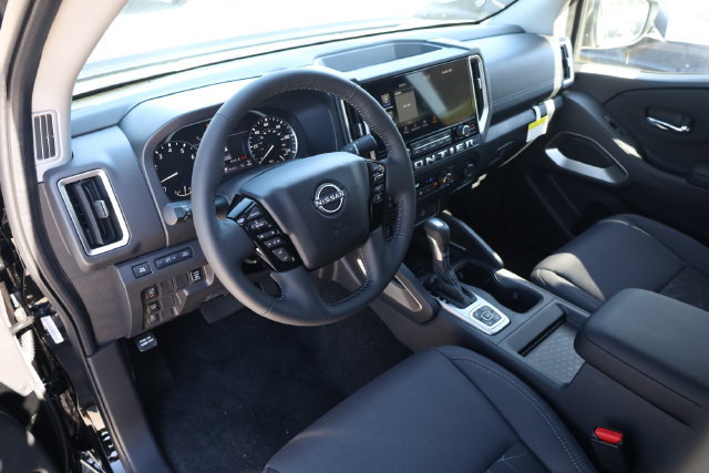 New 2027 Nissan Frontier SV w/ SV Convenience Package AWD/4WD image 10