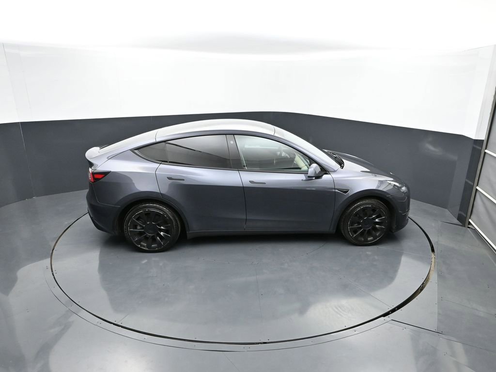 Used 2021 Tesla Model Y Long Range AWD/4WD image 20