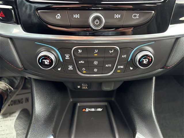 Used 2024 Chevrolet Traverse RS image 17