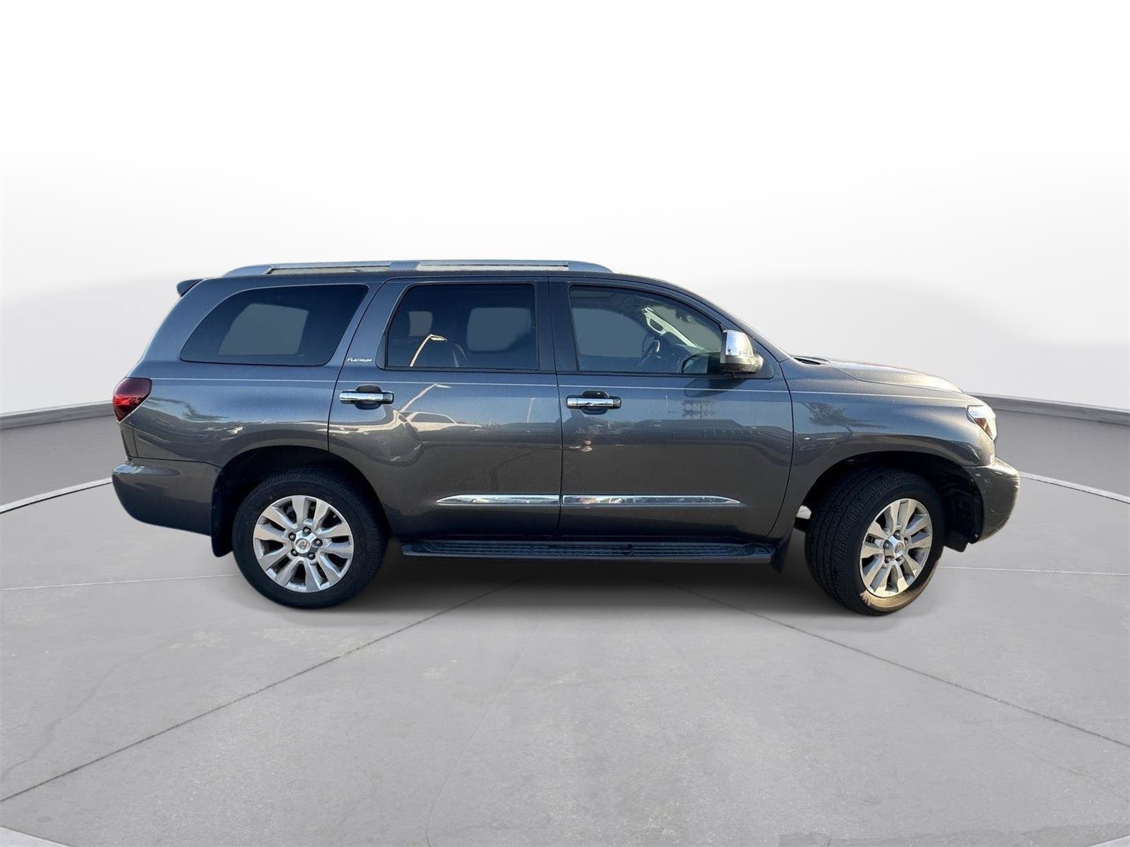 Certified 2020 Toyota Sequoia Platinum AWD/4WD image 5