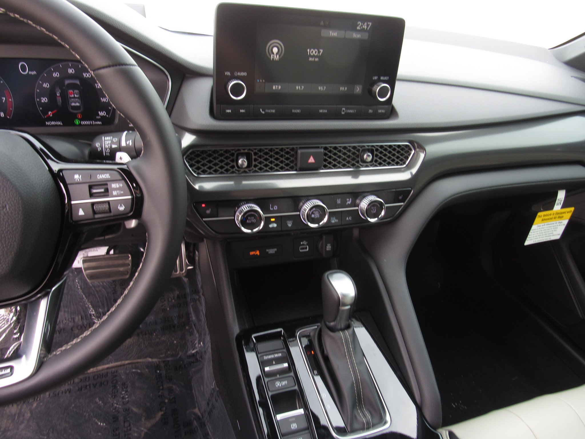Certified 2026 Acura Integra A-Spec FWD image 17