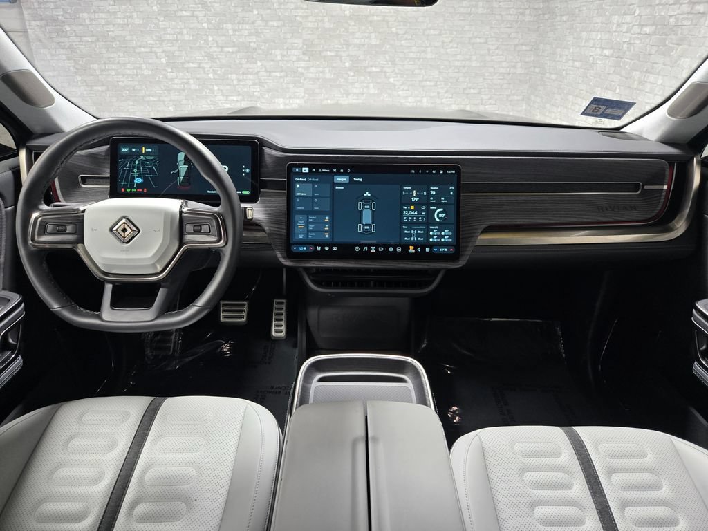 Used 2023 Rivian R1S Adventure AWD/4WD image 39
