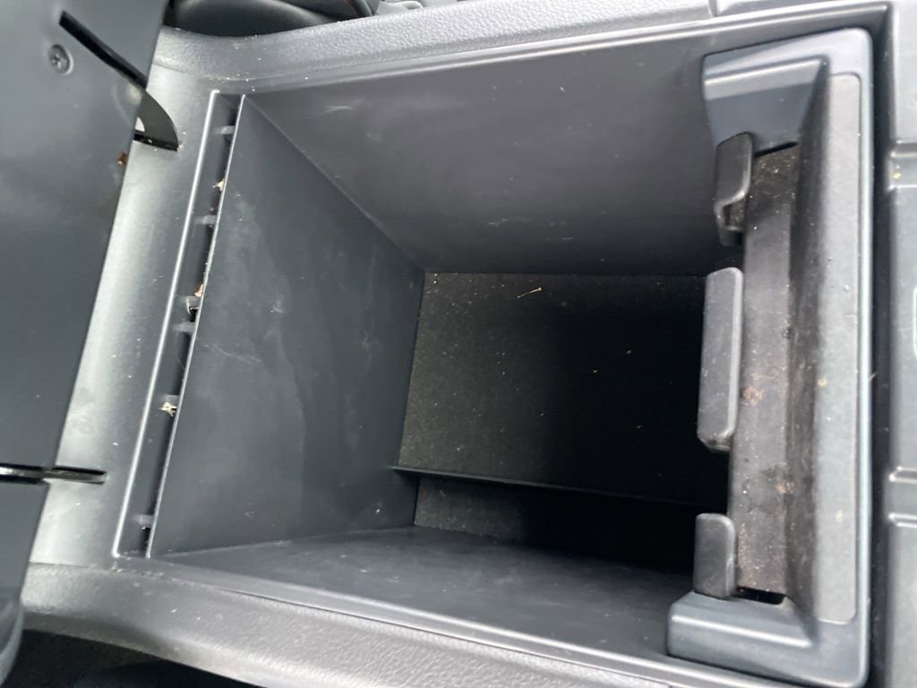 Used 2023 Nissan Titan PRO-4X image 32