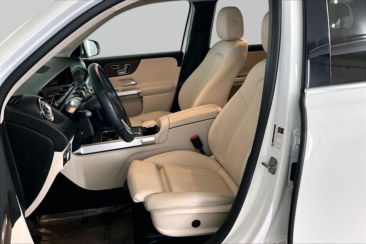 Certified 2023 Mercedes-Benz GLB 250 4MATIC image 9