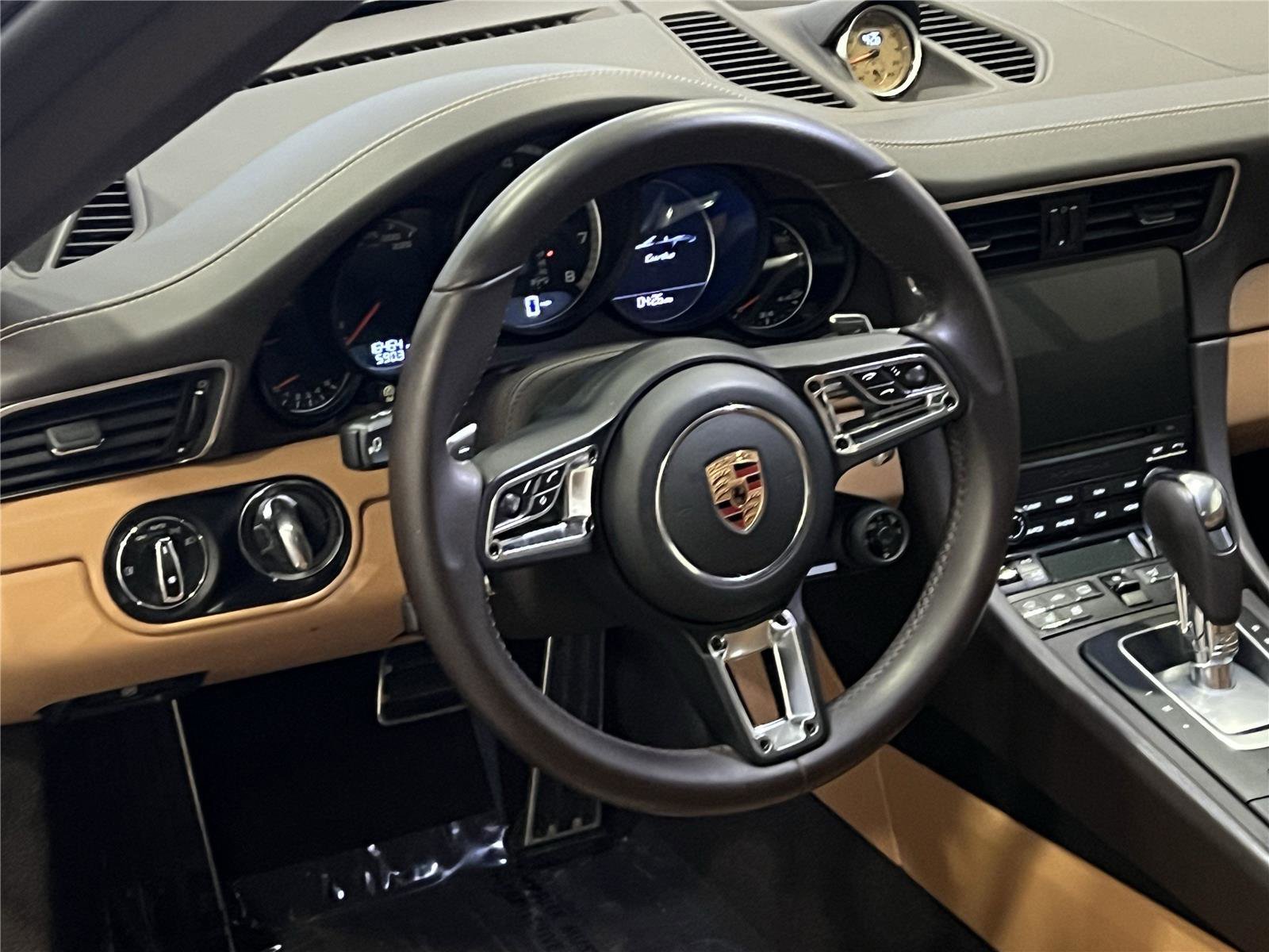 Certified 2019 Porsche 911 Turbo image 20