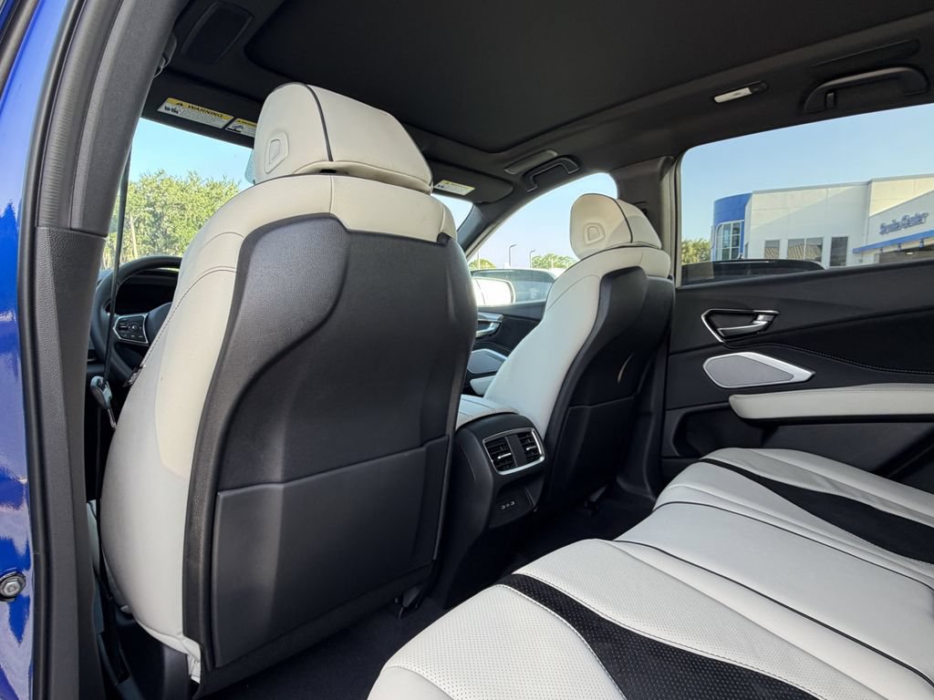 New 2026 Acura RDX w/ Advance Package AWD/4WD image 16