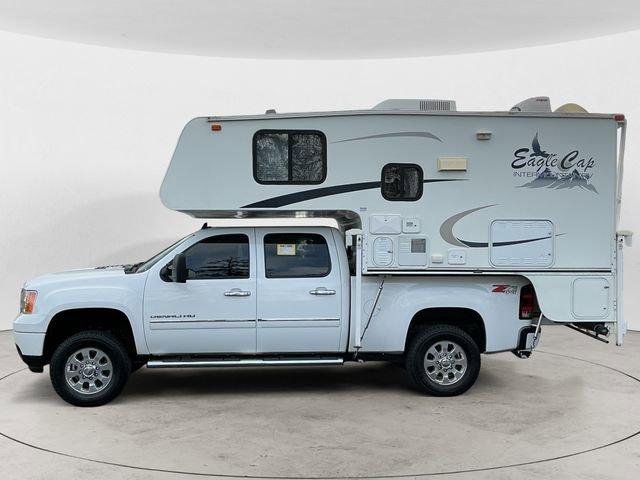 Used 2013 GMC Sierra 3500 Denali w/ Suspension Package, Off-Road image 2