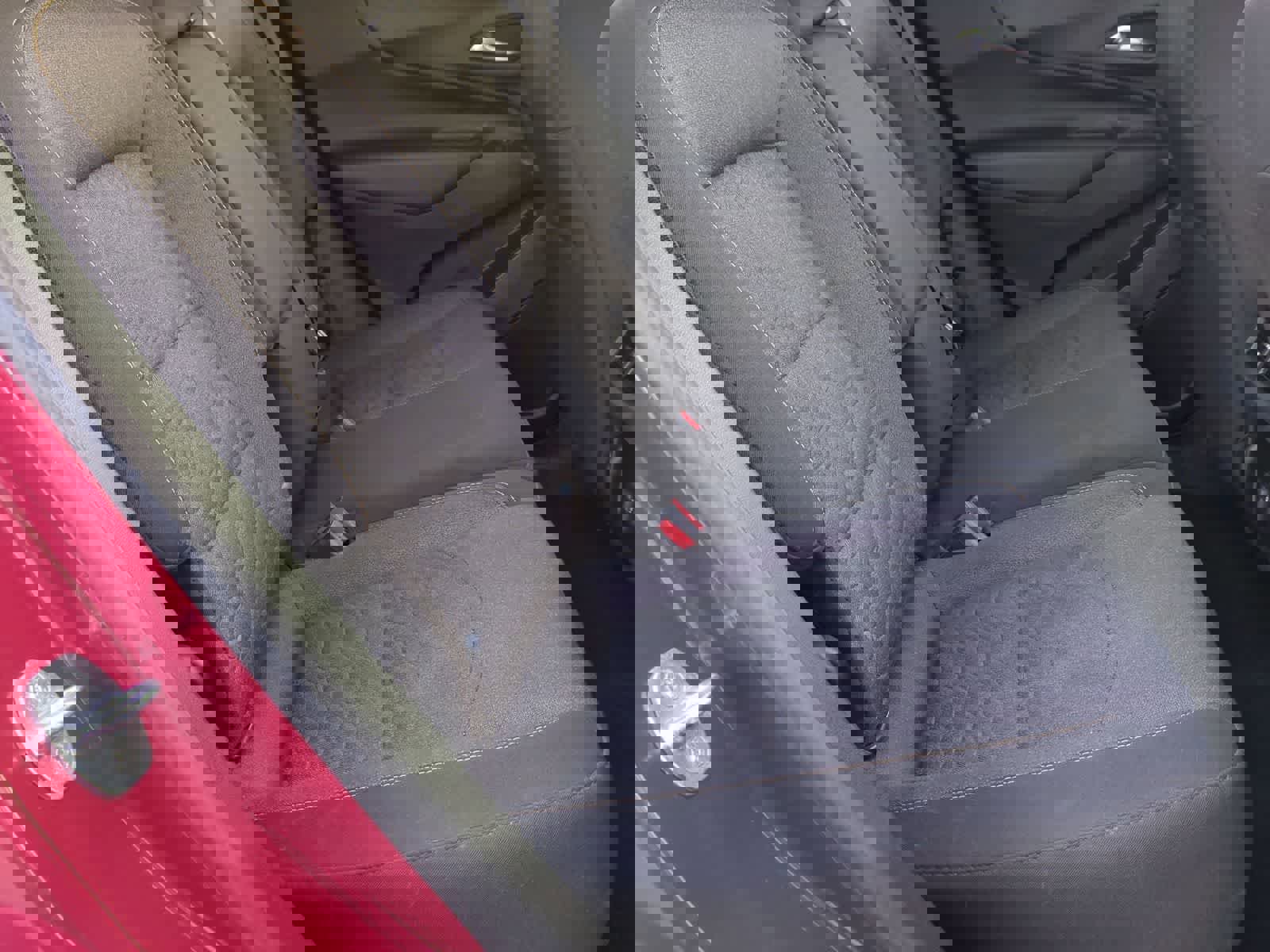 Used 2020 Chevrolet Equinox LT image 19