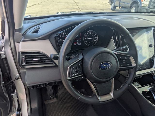 Used 2025 Subaru Outback Premium image 13