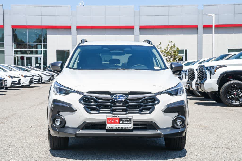 Used 2025 Subaru Crosstrek 2.5i Limited w/ Crosstrek Mirror Package AWD/4WD image 2