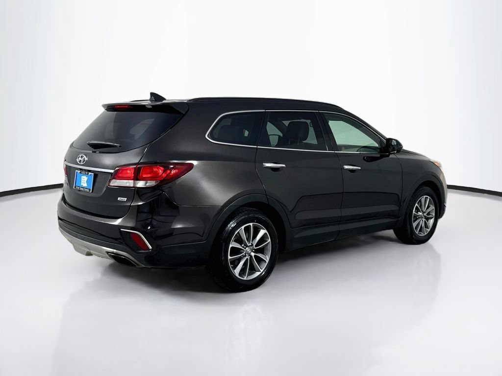 Used 2018 Hyundai Santa Fe SE AWD/4WD image 7