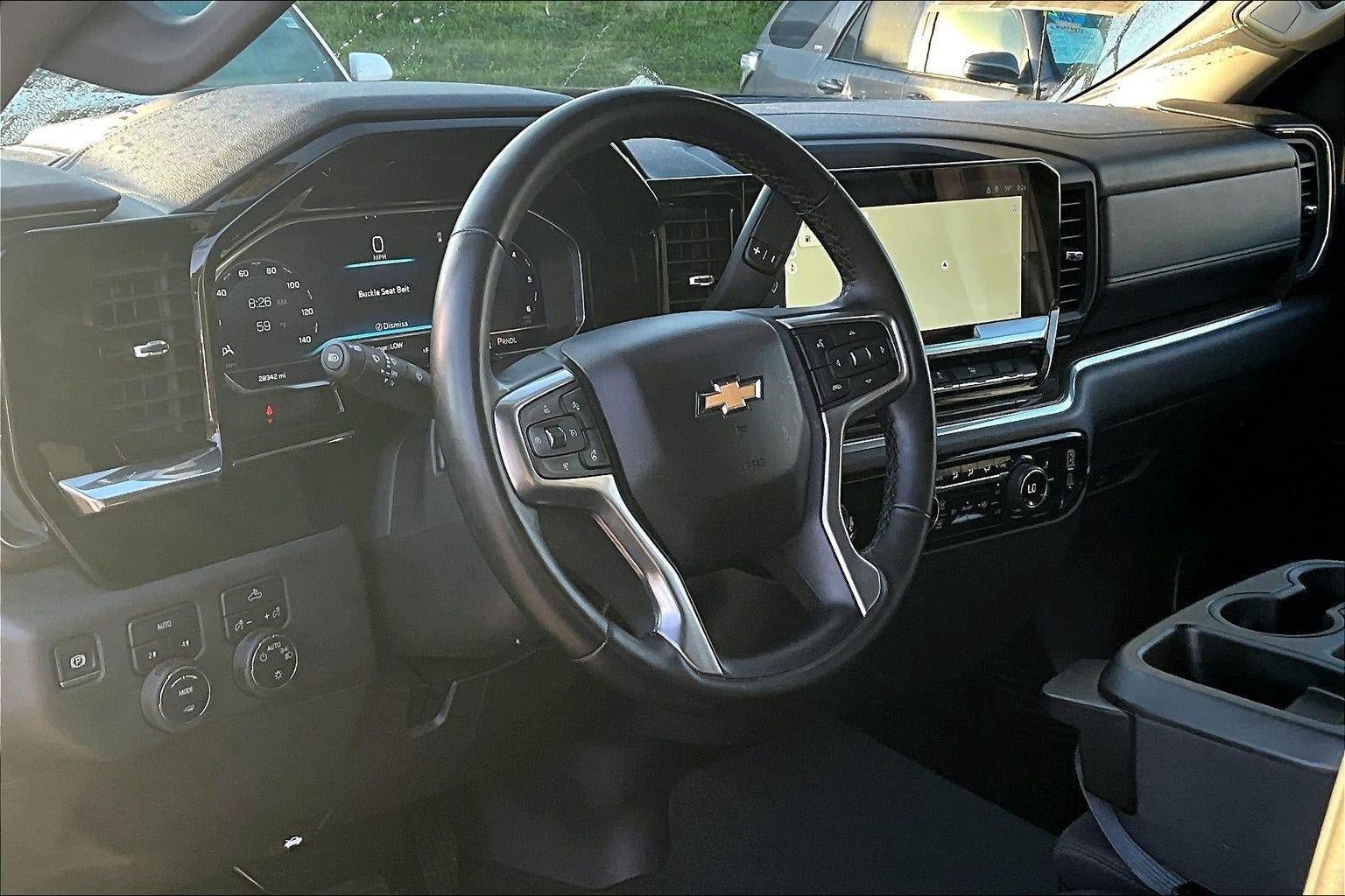 Used 2024 Chevrolet Silverado 1500 LT AWD/4WD image 12