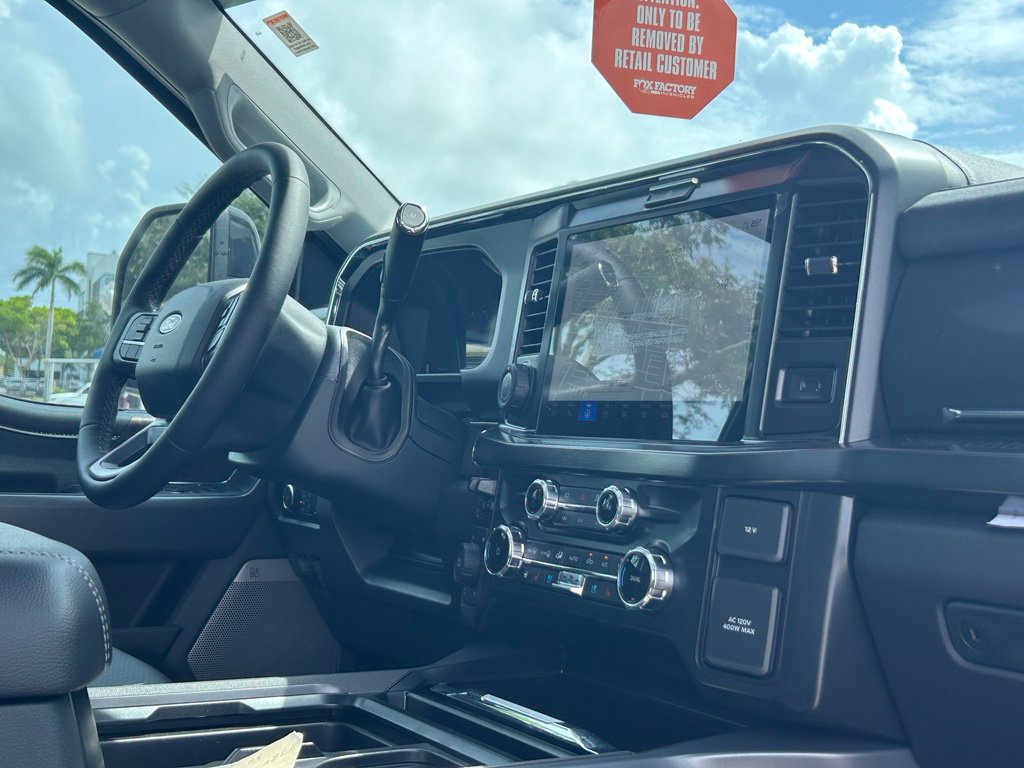 New 2027 Ford F250 Lariat w/ Lariat Ultimate Package AWD/4WD image 30