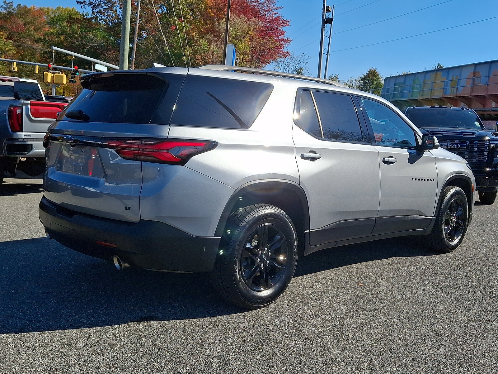 Certified 2024 Chevrolet Traverse LT w/ Midnight/Sport Edition AWD/4WD image 6