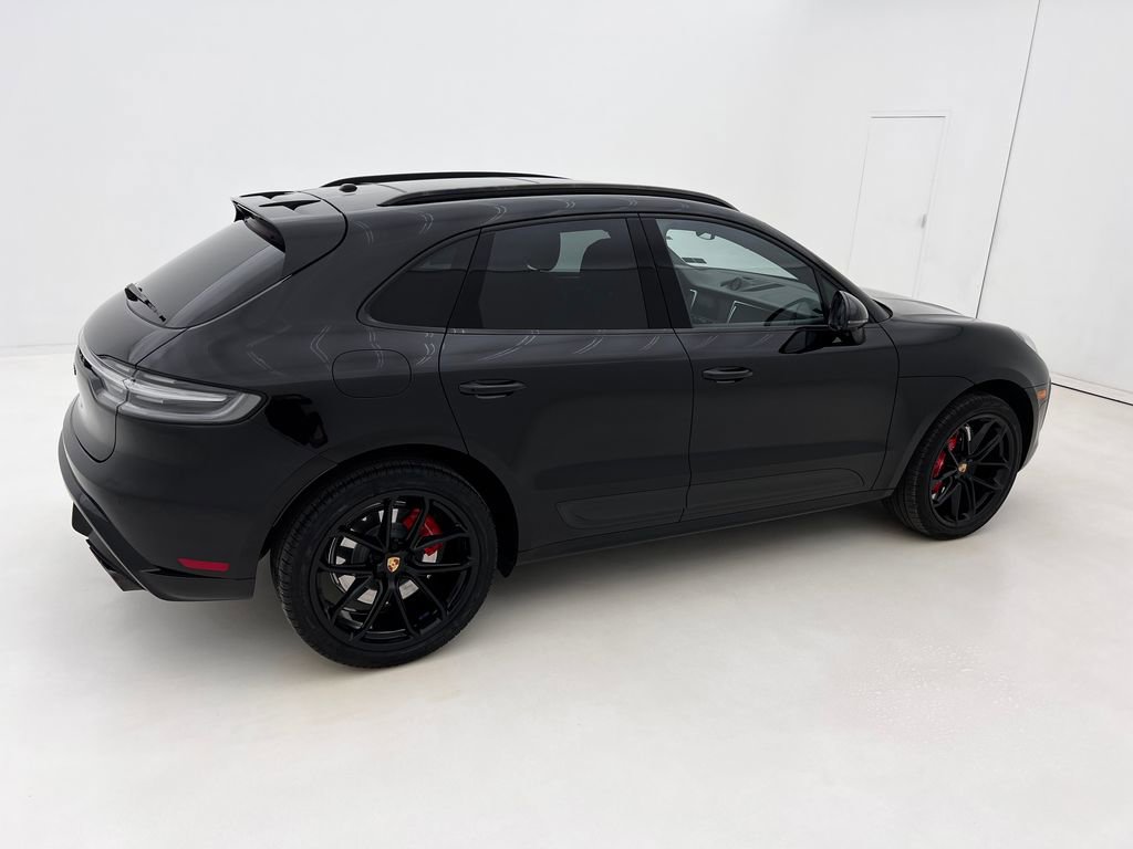 Used 2024 Porsche Macan GTS image 6