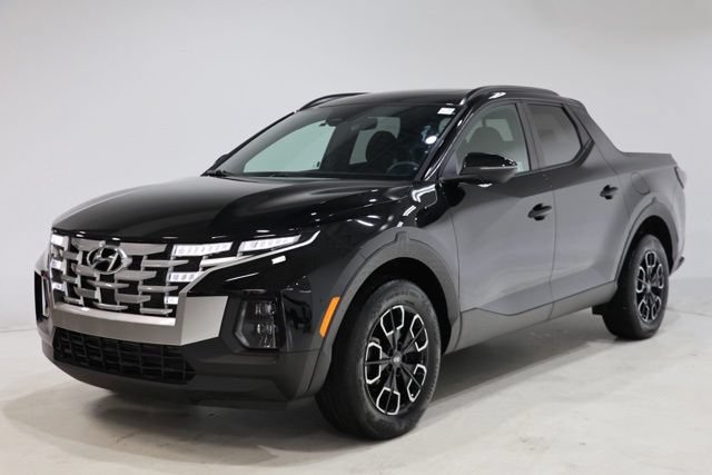 Used 2024 Hyundai Santa Cruz SEL w/ Activity Package AWD/4WD image 3