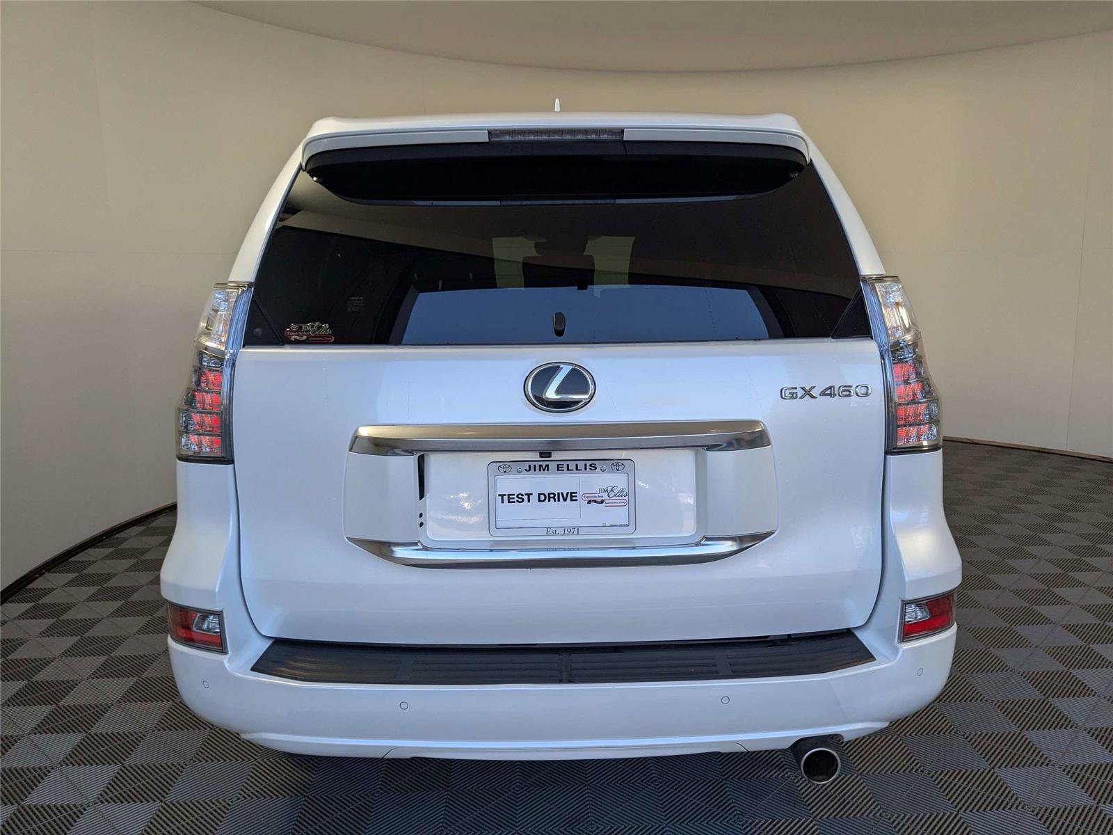 Used 2023 Lexus GX 460 Premium w/ Premium Package AWD/4WD image 6
