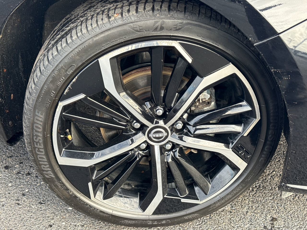 Used 2024 Nissan Altima 2.5 SR image 9