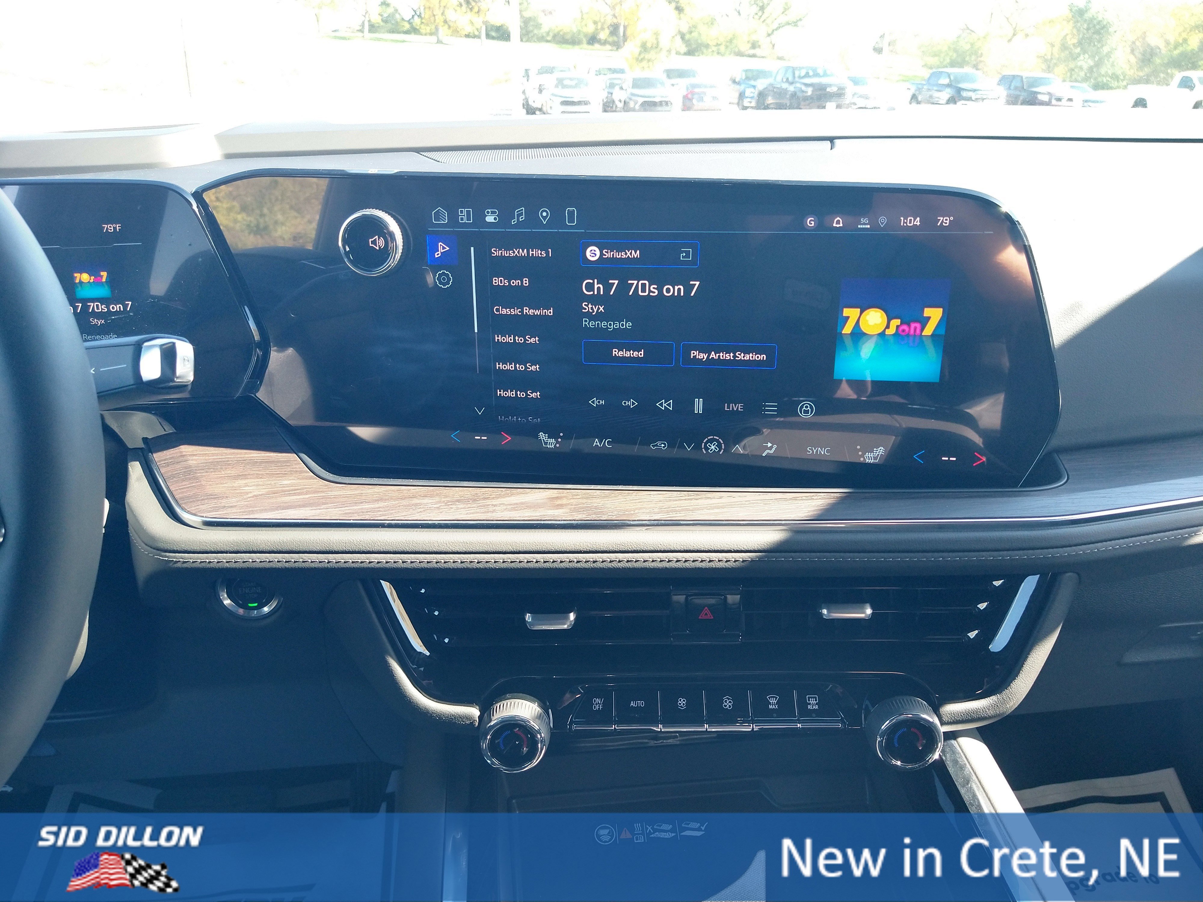 New 2026 Chevrolet Suburban Z71 image 7