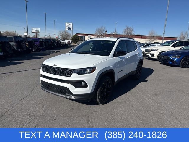 New 2026 Jeep Compass Latitude image 3