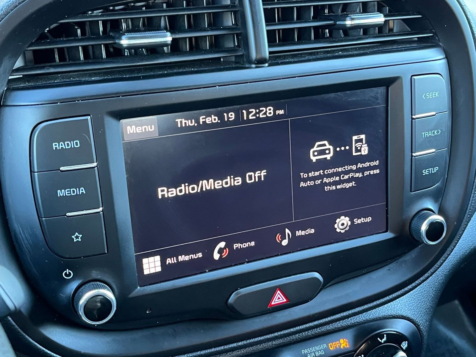 Used 2025 Kia Soul LX w/ LX Technology Package image 18