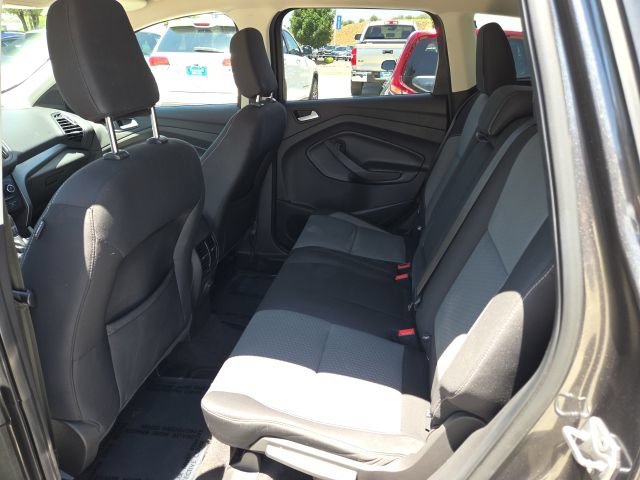 Used 2019 Ford Escape SE FWD image 17