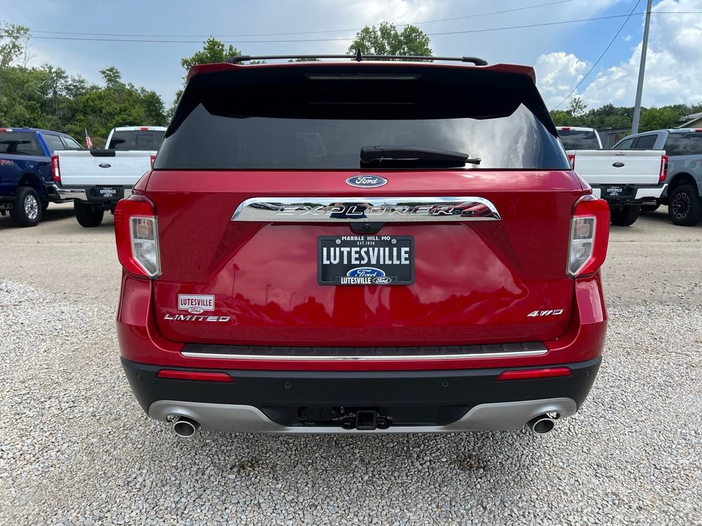 Used 2023 Ford Explorer Limited w/ Equipment Group 301A AWD/4WD image 7