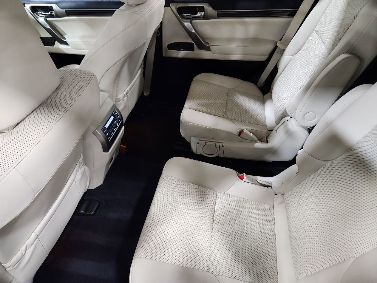 Used 2021 Lexus GX 460 Premium image 51